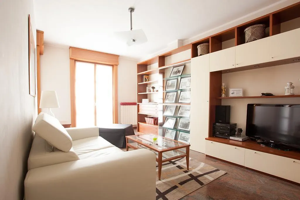 Italianway Apartments - Aosta Mediolan Włochy